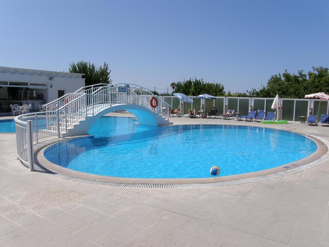 Tigaki Kalloudis Hotel Apartments מראה חיצוני תמונה