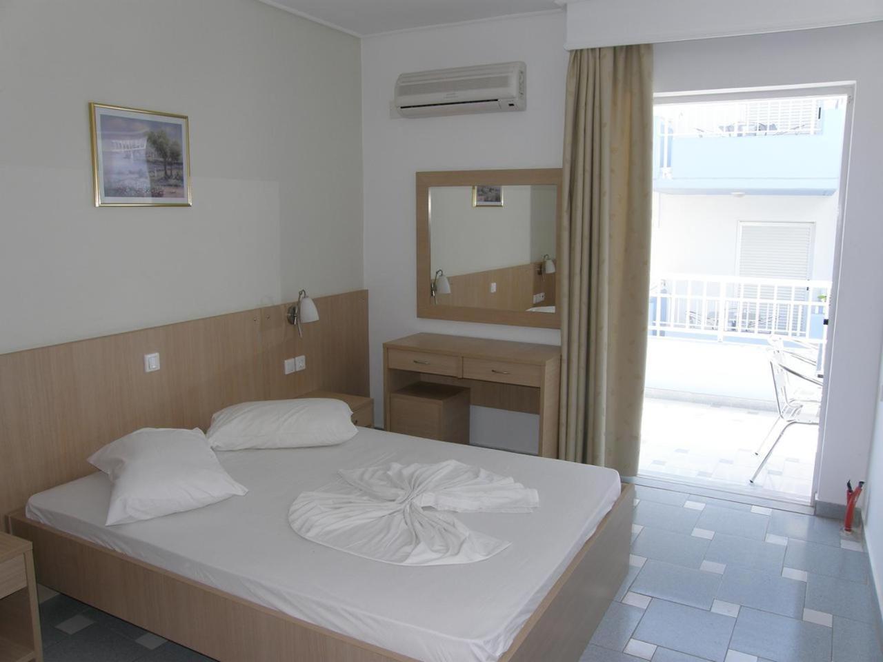 Tigaki Kalloudis Hotel Apartments מראה חיצוני תמונה